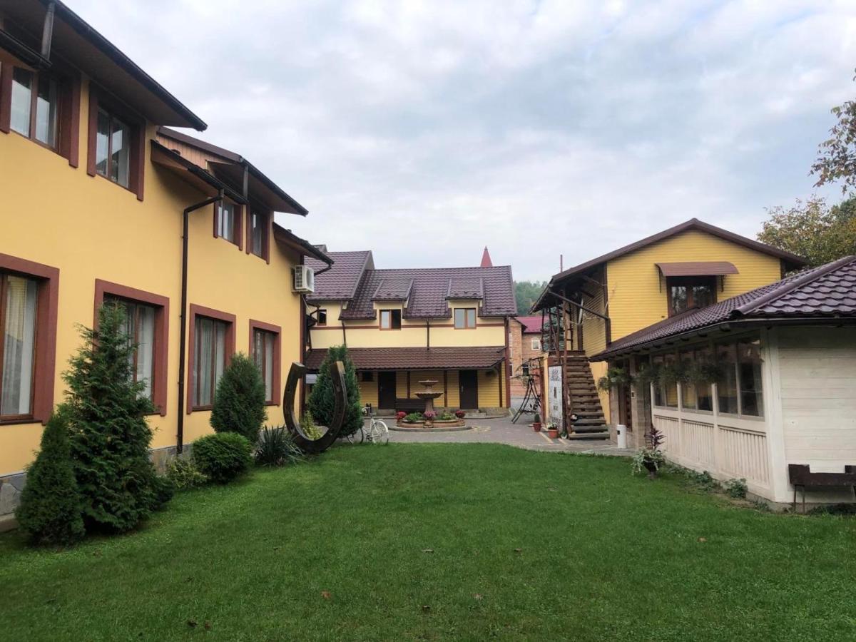 Sadyba Magnat Hotel Dilyatyn المظهر الخارجي الصورة